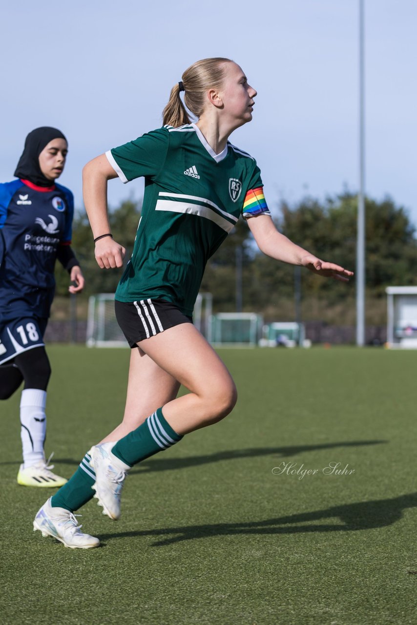 Bild 155 - wU19 Rissener SV - VfL Pinneberg : Ergebnis: 9:1